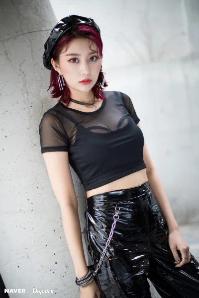 XKHYCCB2dX - #hyebin #momoland
#koreanka