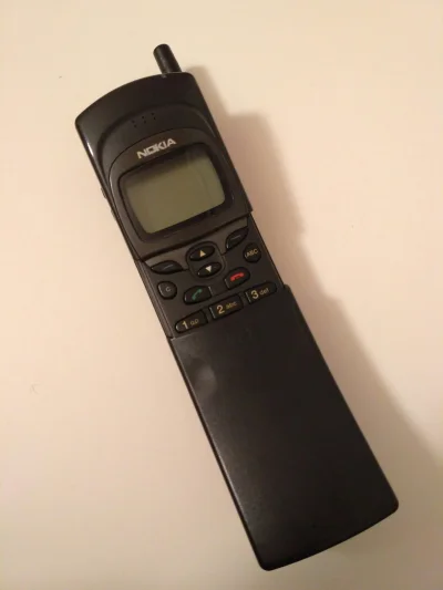 lodowy - Nokia 8110 i marzenia o klapce otwieranej na przycisk, jak w Matrixie ;) mam...