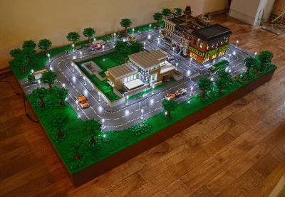SebaD86 - Pięknie podświetlone miasteczko LEGO :)

Więcej: https://www.flickr.com/p...