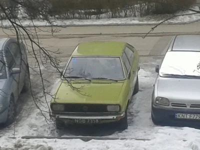 Czokolad - Tymczasem na parkingu za blokiem.