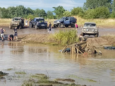 bigger - @kedi w Polsce też są takie imprezy. Hellowisko. Za tydzień mudparty