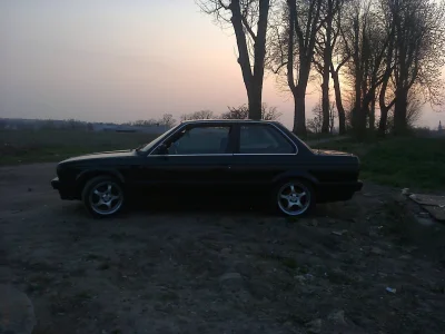 Mr_Swistak - sprzedam bmw e316i (oczywiście w gaziexD) brak miski olejowej i uszkodzo...