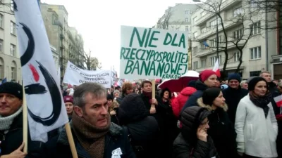 Mpocieszka - Dzisiejszy protest według michnikowców
http://warszawa.wyborcza.pl/wars...