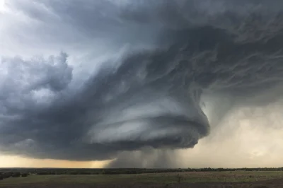 thane - Zero Photoshopa. Zjawisko bliźniaczych tornad jest powszechnie znane i dobrze...