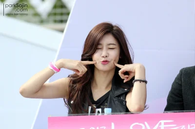 K.....o - #sojin #girlsday 

#koreanka