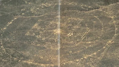 Gorti - Każdy z nas słyszał o rozległych geoglifach z Nazca rozciągających się na obs...