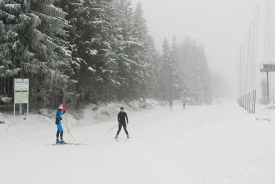 petersen06 - Gotowi na sporty zimowe...narty przygotowane ?!?

Jakuszyce 27.11.2015...