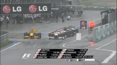P.....z - Kubica wyprzedza wszystkich w pit lane - Malezja 2010 - Q3 ( ͡° ͜ʖ ͡°)
#f1...