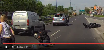 alWdIjJpz18nHw - Wybiegła pomóc, ale tego nie zrobiła, zamiast tego pokazała stringi ...