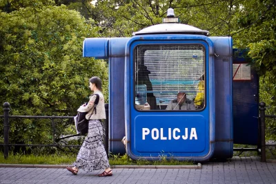Kohrd - Kiedyś we Wrocławiu mieli kioski policyjne, zawsze rozwalał mnie ten kogut na...