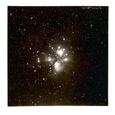 Zielonypan45 - Każdy kto oglądał zdjęcia gwiazdozbioru Oriona zna charakterystyczną c...