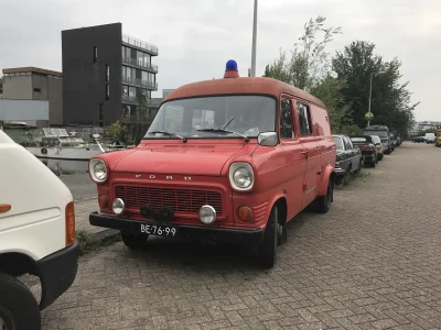 croc-o-dile - Ford Transit 1300, data pierwszej rejestracji 04.11.1971, czterocylindr...