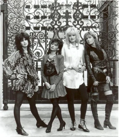 zaorany_1 - 4x #ladnapani #thebangles #80s #mickisteele
Fantastyczna (｡◕‿‿◕｡)