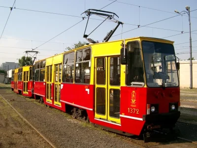 evolved - nikt nie plusuje 105Na, plusujcie 105Na!

#tramwaje #transport #105na