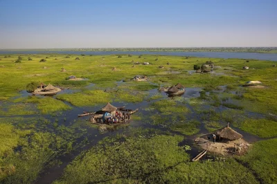 quiksilver - Wioska na bagnach Białego Nilu - Południowy Sudan



więcej strzałów



...