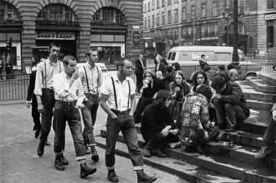 brusilow12 - Skinheadzi i hipisi w Londynie, 1969 rok 

#fotohistoria #ciekawostki