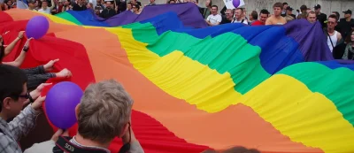 k1fl0w - Czeski rząd za legalizacją małżeństw homoseksulanych

Czeski rząd premiera...