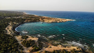antekwpodrozy - Kilka ciekawych ujęć z drona zrobionych na Cyprze :) Proszę o wykop
...