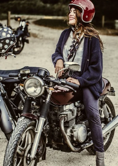 mroczne_knowania - #motolady #motocykle #caferacer

Motocykl ciężko mi rozpoznać......