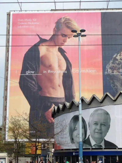 D.....k - Taka sytuacja w #warszawa #reklama #kaczynski #bieber
Może jakiś #konkurs ...