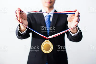 m.....c - @m__b dobry chłopak jesteś michaś :3
zasługujesz na medal! kc <3