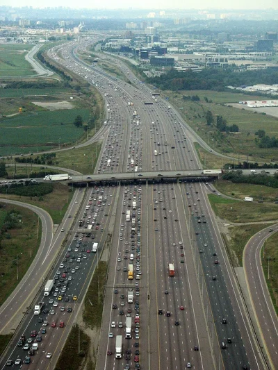 w.....y - Autostrada koło Toronto. 18 pasów. #infrastrukturanadzis