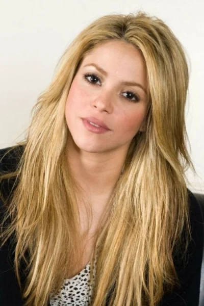 Jelen - @Dziczek3000: Shakira Shakira ( ͡° ͜ʖ ͡°)