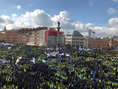 DeXteR25 - Taki tam "protescik" policjantów i innych służb mundurowych.
#policja #cie...