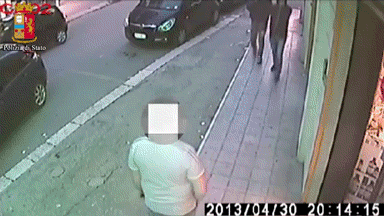 nic1 - Najlepszy rabunek ever :D ! #gif #fail #rabunek #heheszki #humor