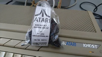 w.....z - #atari #humorobrazkowy #retrokomputery #1040STe #wungiel