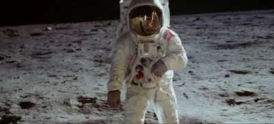 l.....h - 50 lat temu dwóch astronautów wylądowało na Księżycu. Według mnie stanowi t...