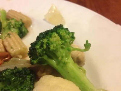 Milek - Hej #weganie #wegetarianie ! Wiecie co sądzą brokuły o podawaniu ich bez mięs...
