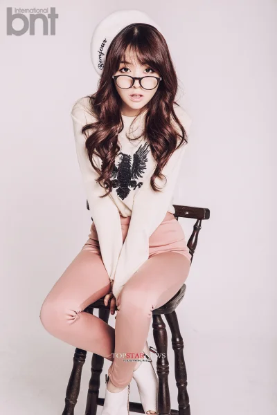 K.....o - #minah #girlsday 

#koreanka