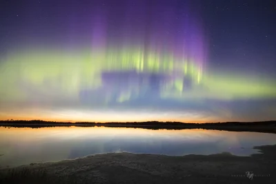 Elthiryel - Zorza polarna i obłoki srebrzyste nad kanadyjską prowincją Alberta, zdjęc...