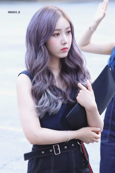 czasuczas - #sinb
#gfriend #koreanka