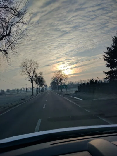 AdiBubu - Uwielbiam rano wyjezdzac w trase.Cisza,spokoj,zero ruchu i takie niby zwykl...