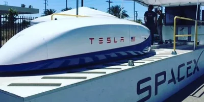 nicniezgrublem - Tesla bije rekord prędkości w tunelu Hyperloop

Kilka dni temu firma...