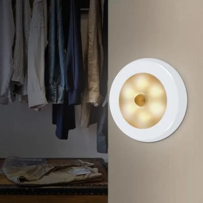 polu7 - Utorch 6 LEDs Motion Sensor Night Light - WARM LIGHT w cenie 1.99$ (7.33zł) z...