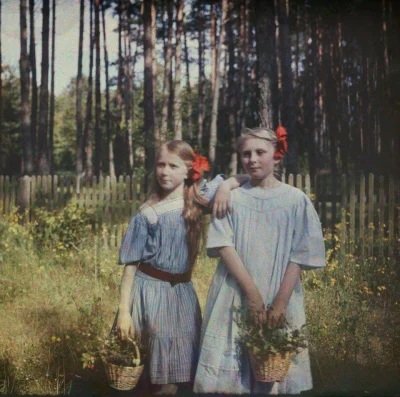 c.....n - Jedno z pierwszych znanych kolorowych zdjęć zrobionych w Polsce. Wykonane p...