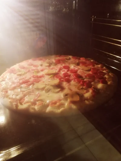 jreekkas - Mam dzisiaj mała randkę... #pizza #jedzenie