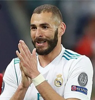 NiMomHektara - Zidane: Karim Benzema to najlepsza dziewiątka na świecie.
#mecz #lalig...