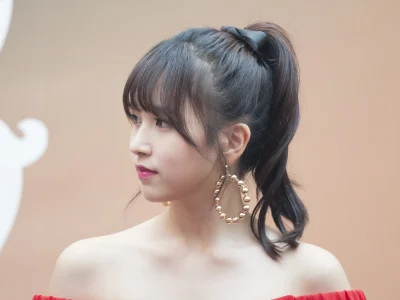 XKHYCCB2dX - #mina #twice 
#koreanka #japonka