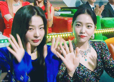 PanTward - #seulgi #yeri #redvelvet #koreanka #kpopgif