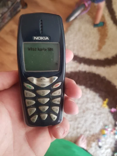 adekad - Szukalem śrubokręta w skrzynce z narzędziami i takie cudo znalazłem. Nokia 3...