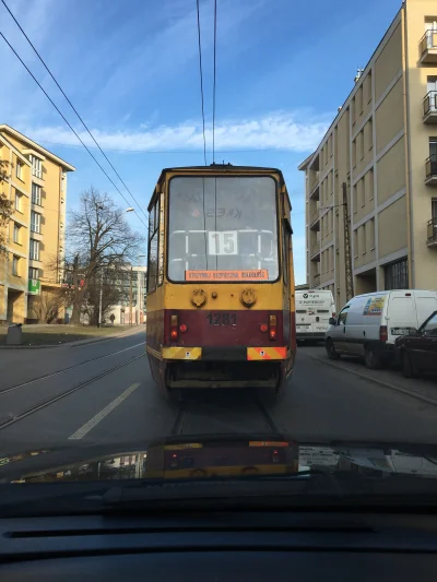 Storczycki - Paskudne sa te tramwaje... 
#lodz #l-------a