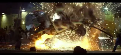 m.....n - 2016 rok a Michael Bay wciąż używa tych samych, słabych efektów specjalnych...