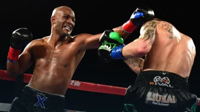 puncher - HBO Boxing: Bernard Hopkins vs Joe Smith Jr full fight (17.12.2016)
http:/...