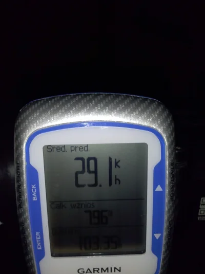 chiken - 298 631 - 103 = 298 528

#szosa #100km 

#rowerowyrownik

Wpis został ...