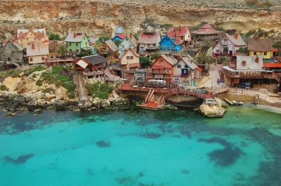 fuuYeah - Ciekawostka: wioska z filmu została zbudowana na Malcie i tam tez były kręc...