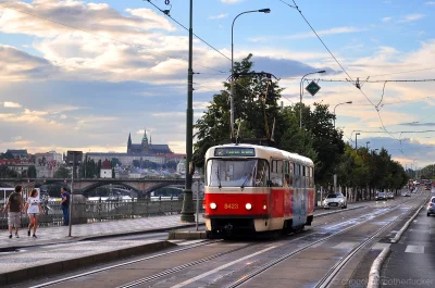 choochoomotherfucker - Tramwaje w Pradze idealnie wpisują się w klimat miasta. Najwię...